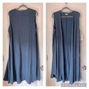 Lularoe dusty blue Joy